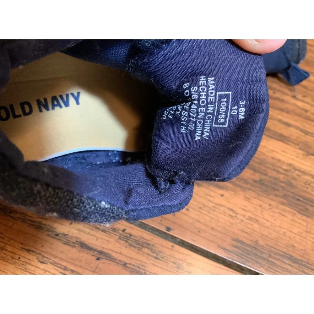 Old Navy Baby Shoes Sneakers Booties‎ Lace Up Navy Blue Comfy 3-6M